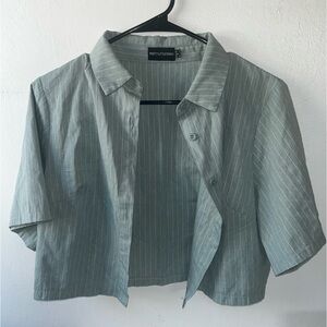 Cropped Button up, pinstripe, light blue, size 8 (S)